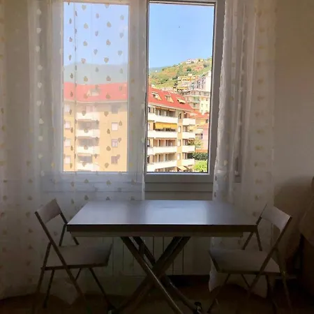 Ninfea Apartments Apartamento Sanremo